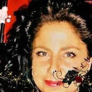 Meet your Posher, Debra